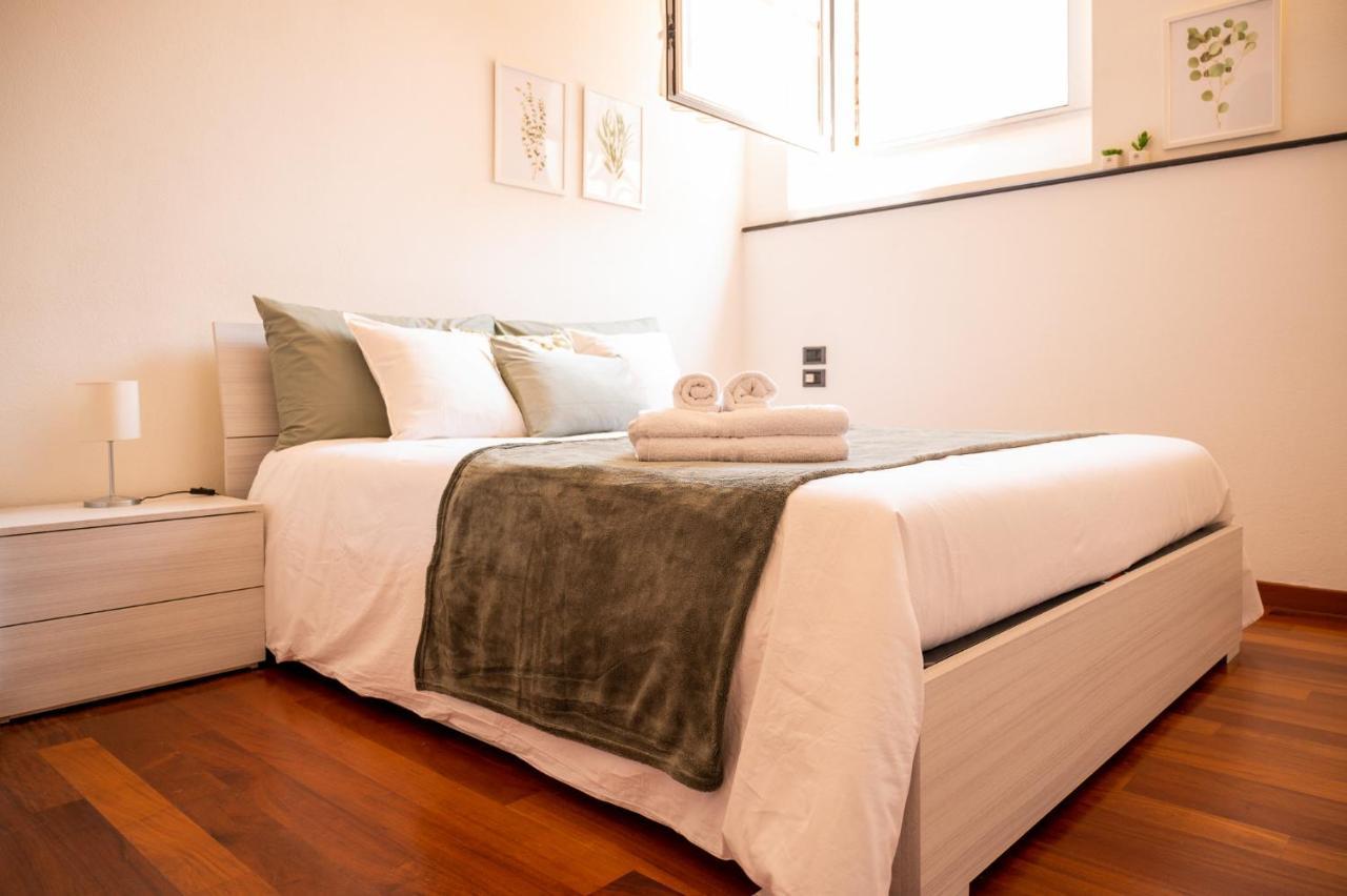 Luxury Savona Cruises At 1 Min Wifi - Free Park Apartment ภายนอก รูปภาพ